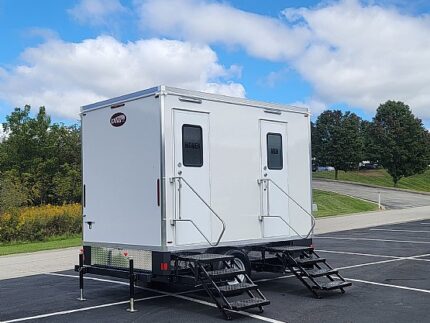 Pro Series 2 Station Restroom Trailer